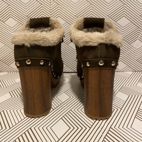 Guess Olive Green studded winter Clogs Women’s size 8.5 - Picture 4 of 9